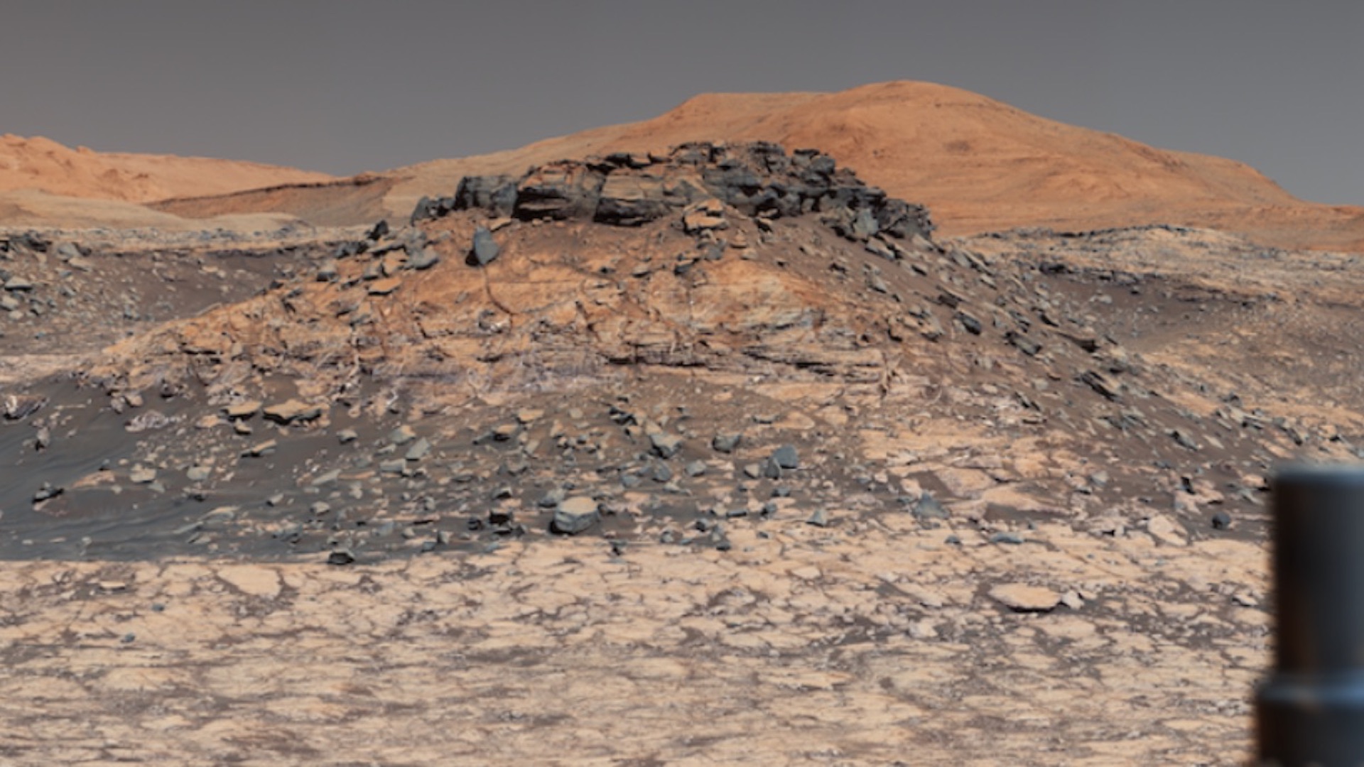 Curiosity encuentra depósitos de inundaciones gigantes en cráter de Marte Curiosity encuentra depósitos de inundaciones gigantes en cráter de Marte