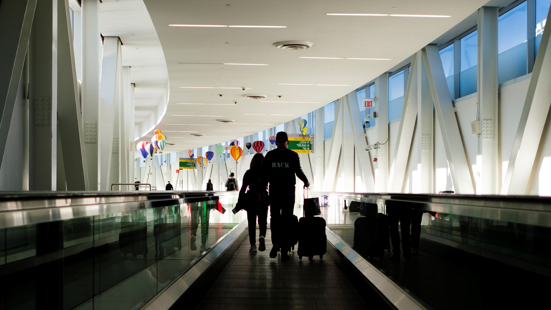EE.UU. tomará fotos y datos biométricos de extranjeros cuando entren y salgan del país