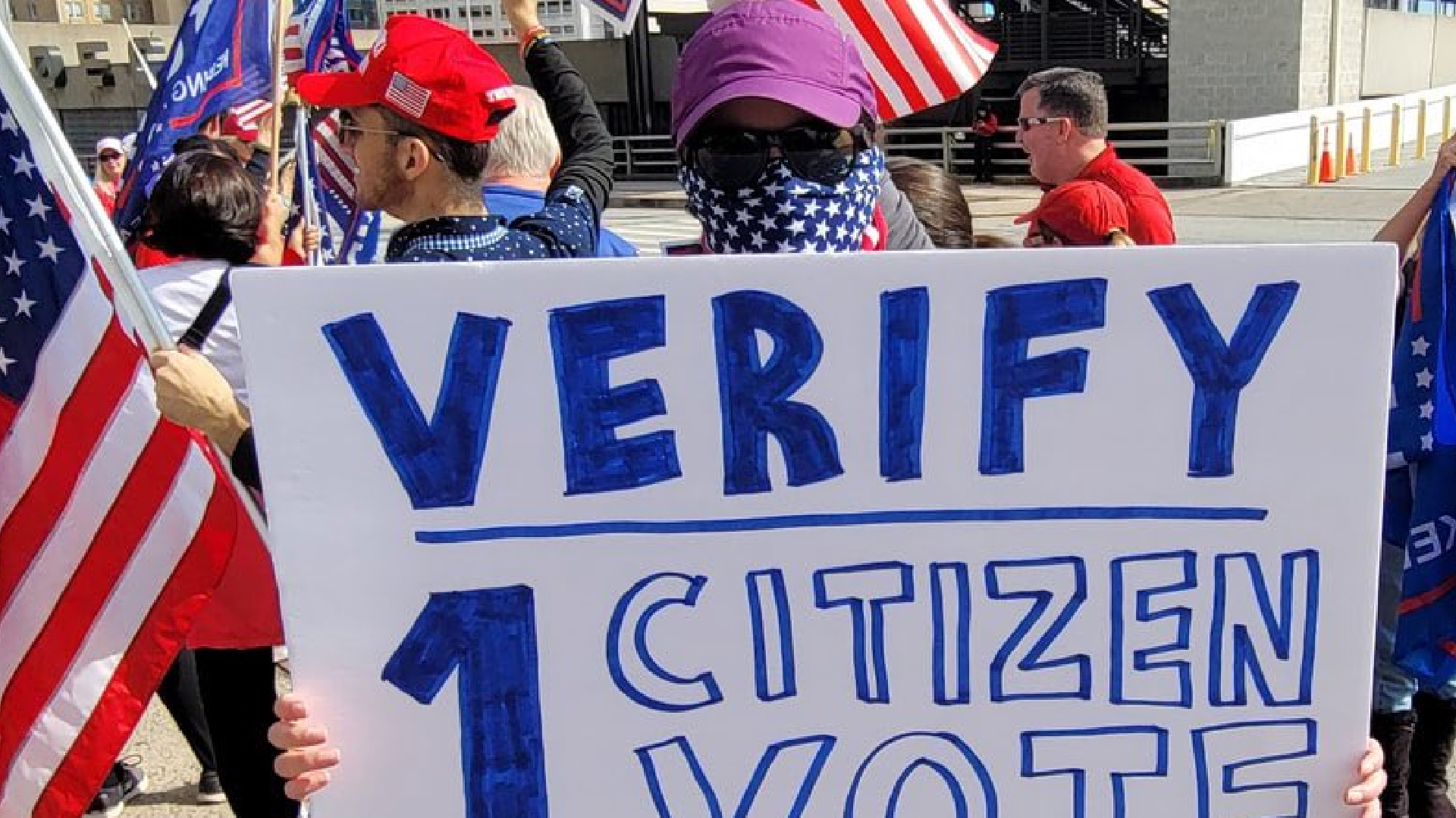 Facebook cierra grupo proTrump por presuntamente “llamar a la violencia” tras elecciones