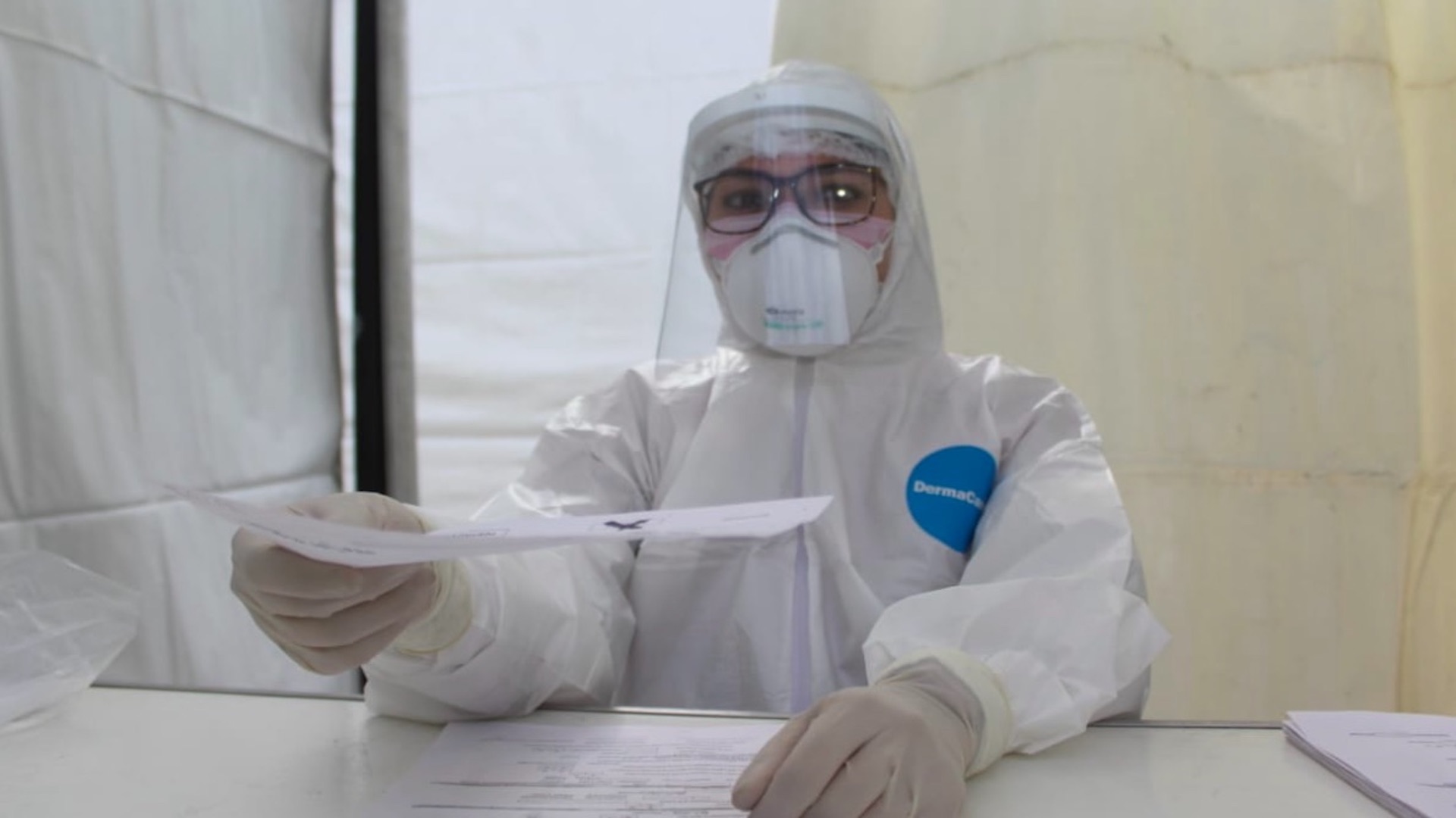 Se mantiene CDMX en Semáforo Naranja “al límite del rojo”; aplicarán hasta 20 mil pruebas rápidas diarias Se mantiene CDMX en Semáforo Naranja “al límite del rojo”; aplicarán hasta 20 mil pruebas rápidas diarias