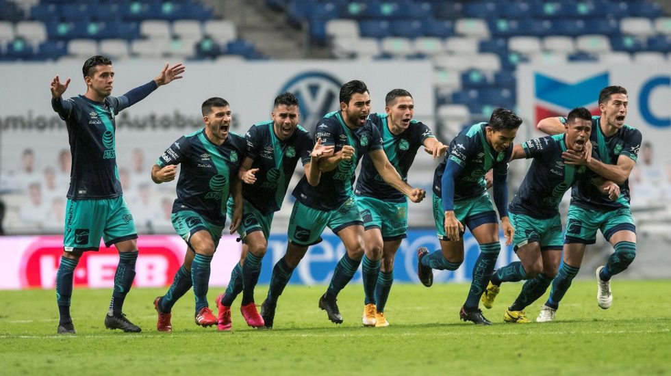 Puebla da la sorpresa y se mete a cuartos del Guardianes 2020; saca al campeón Monterrey de la competición - Puebla Monterrey partido 22 11 2020 2