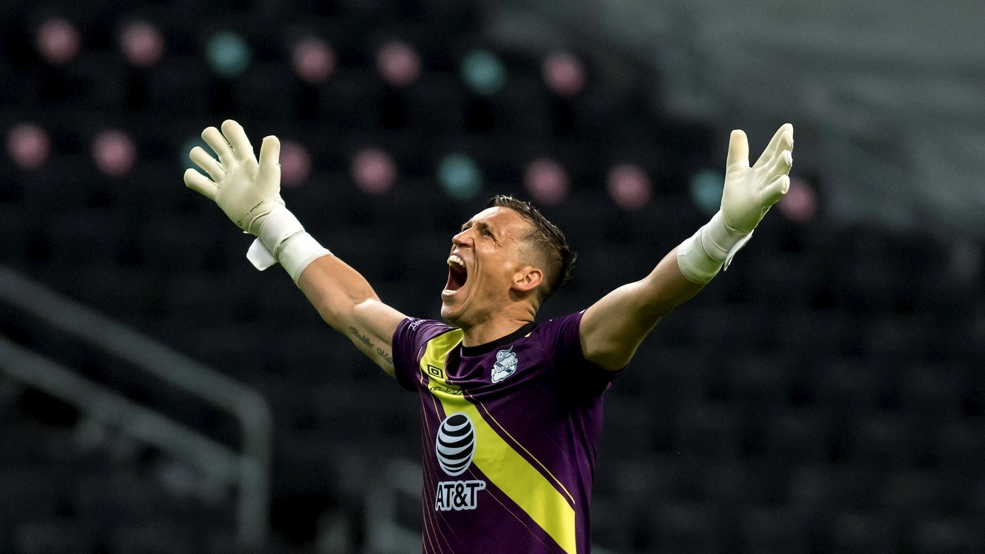 Puebla da la sorpresa y se mete a cuartos del Guardianes 2020; saca al campeón Monterrey de la competición - puebla-monterrey-partido-22-11-2020