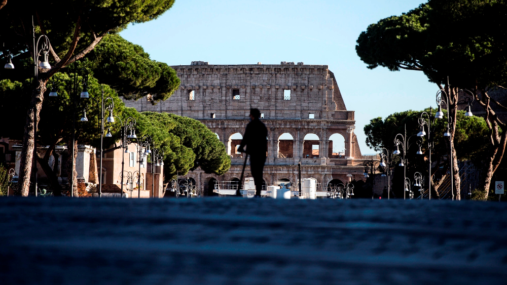 Italia suma 753 muertos por coronavirus en un día, el peor dato desde abril