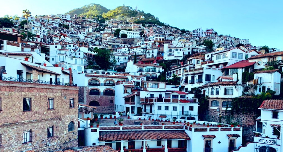 Resalta Héctor Astudillo levantamiento de restricción de viaje a Taxco por parte de EE.UU.