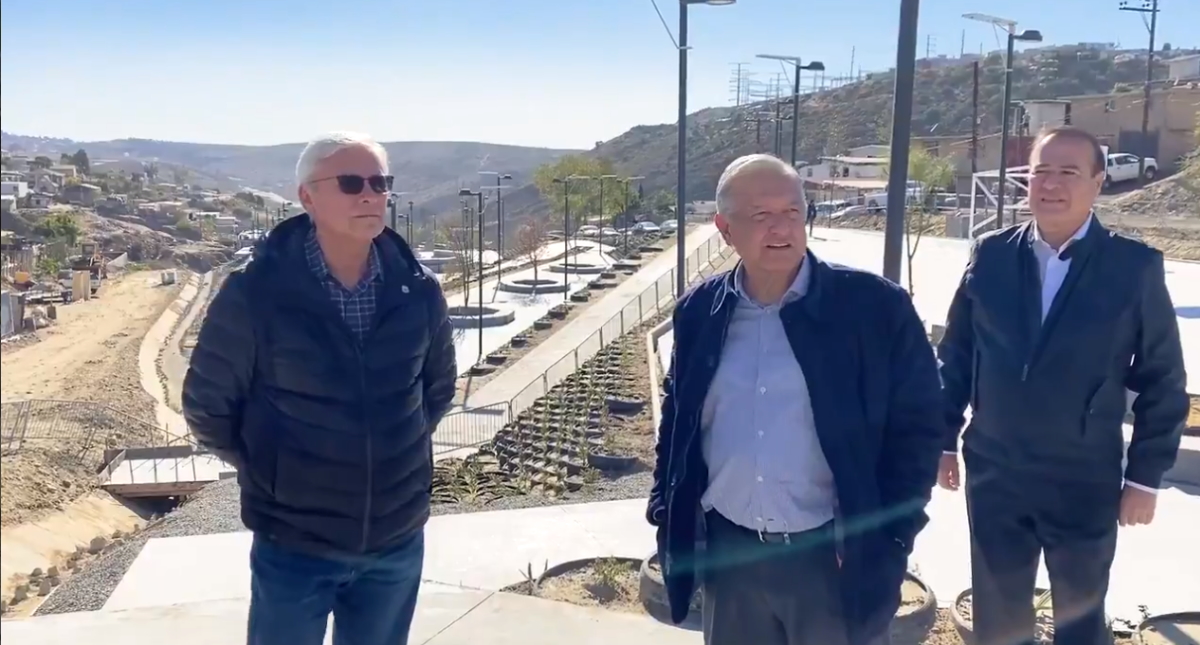 #Video López Obrador presume avances del Programa de Mejoramiento Urbano en Tijuana