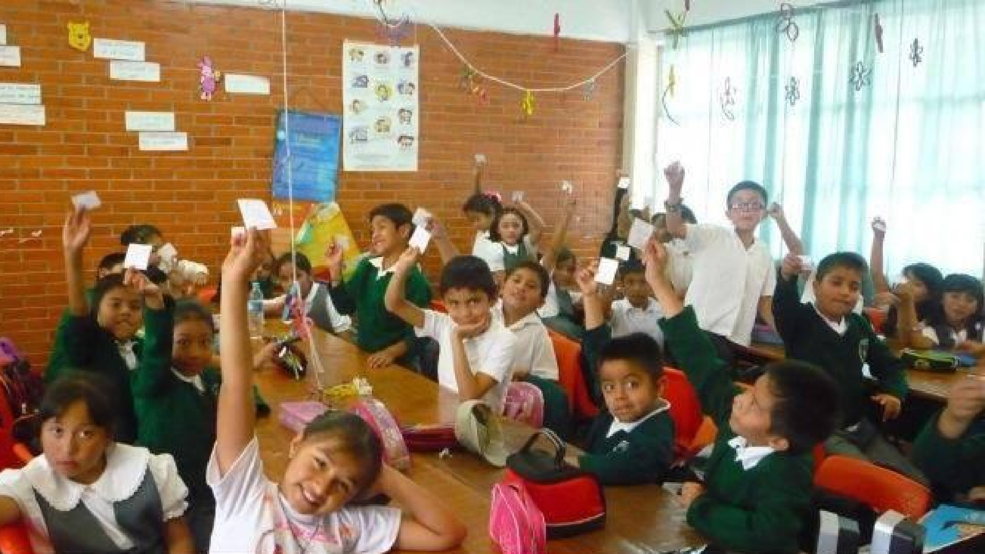 Tres de cada 10 papás en México usa la violencia para “educar” a sus hijos, alerta ONG