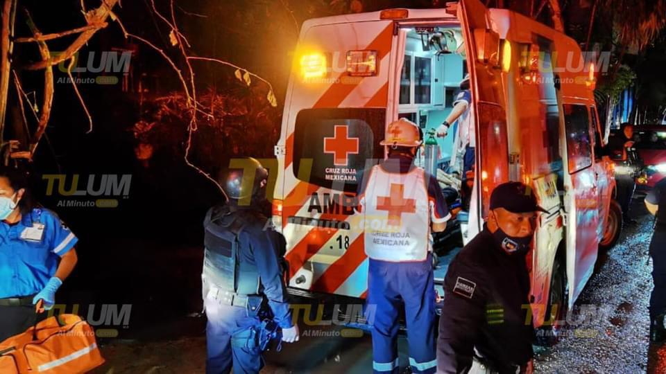 Concierto de Halloween en Tulum termina en balacera que dejó dos muertos - tulum-balacera-concierto-agente-3