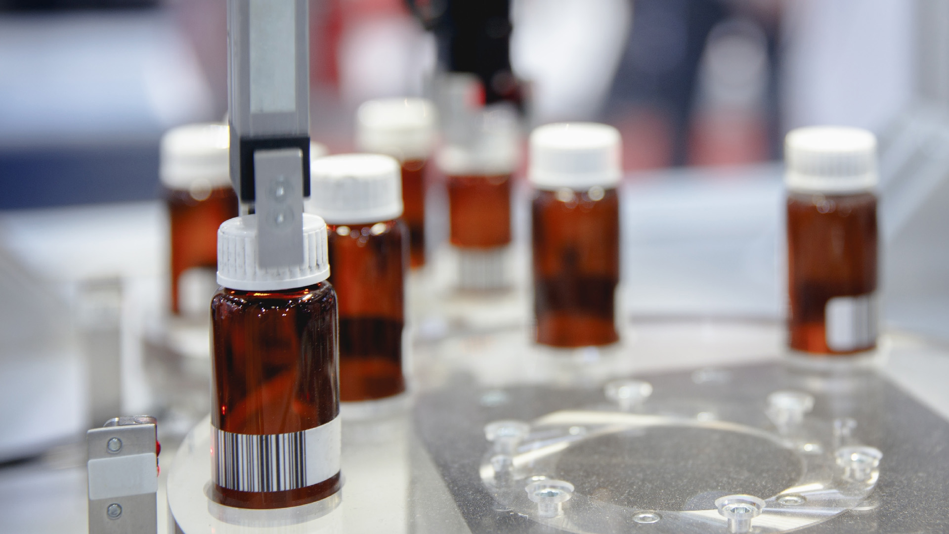 México no comprará vacuna de Pfizer contra COVID-19 si no hay red de ultracongelación, señala López-Gatell