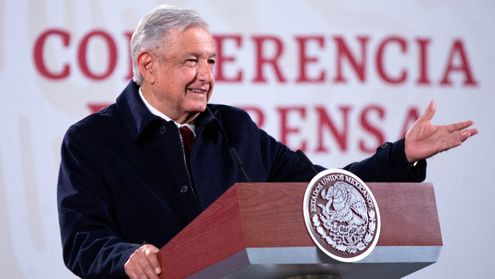 AMLO asegura que “no es cierto” que se haya vacunado contra el COVID-19
