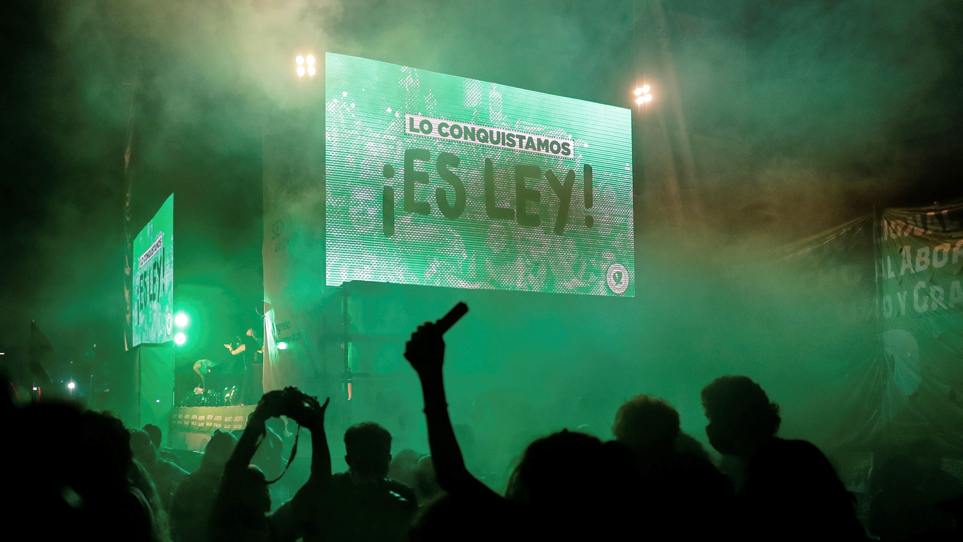 “Hoy somos una sociedad mejor”, afirma el presidente de Argentina tras legalización del aborto