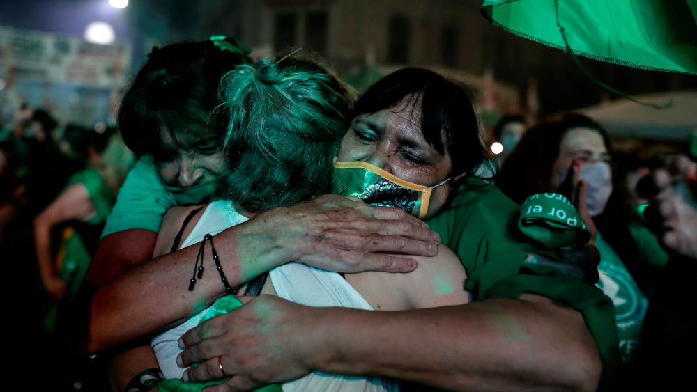 Iglesia cree que la ley del aborto ahondará las “divisiones” en Argentina