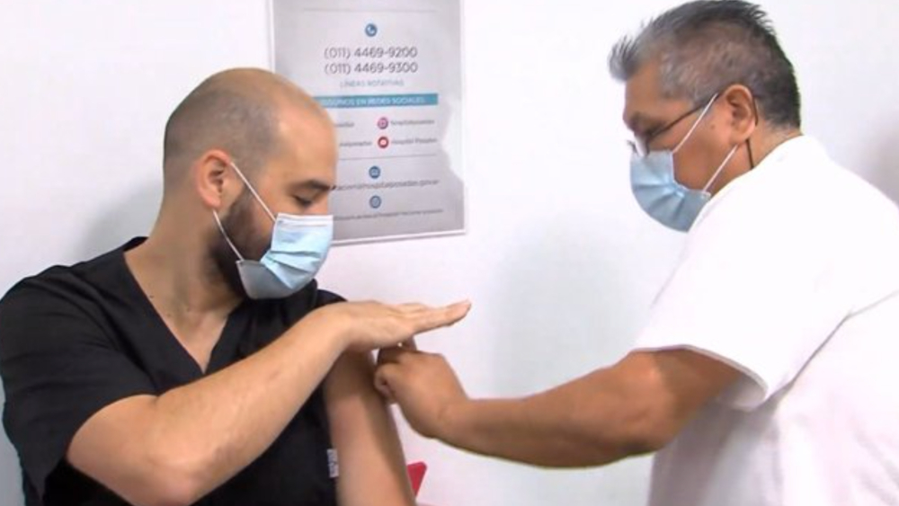 Comienza en Argentina la vacunación contra el COVID-19 con la Sputnik V