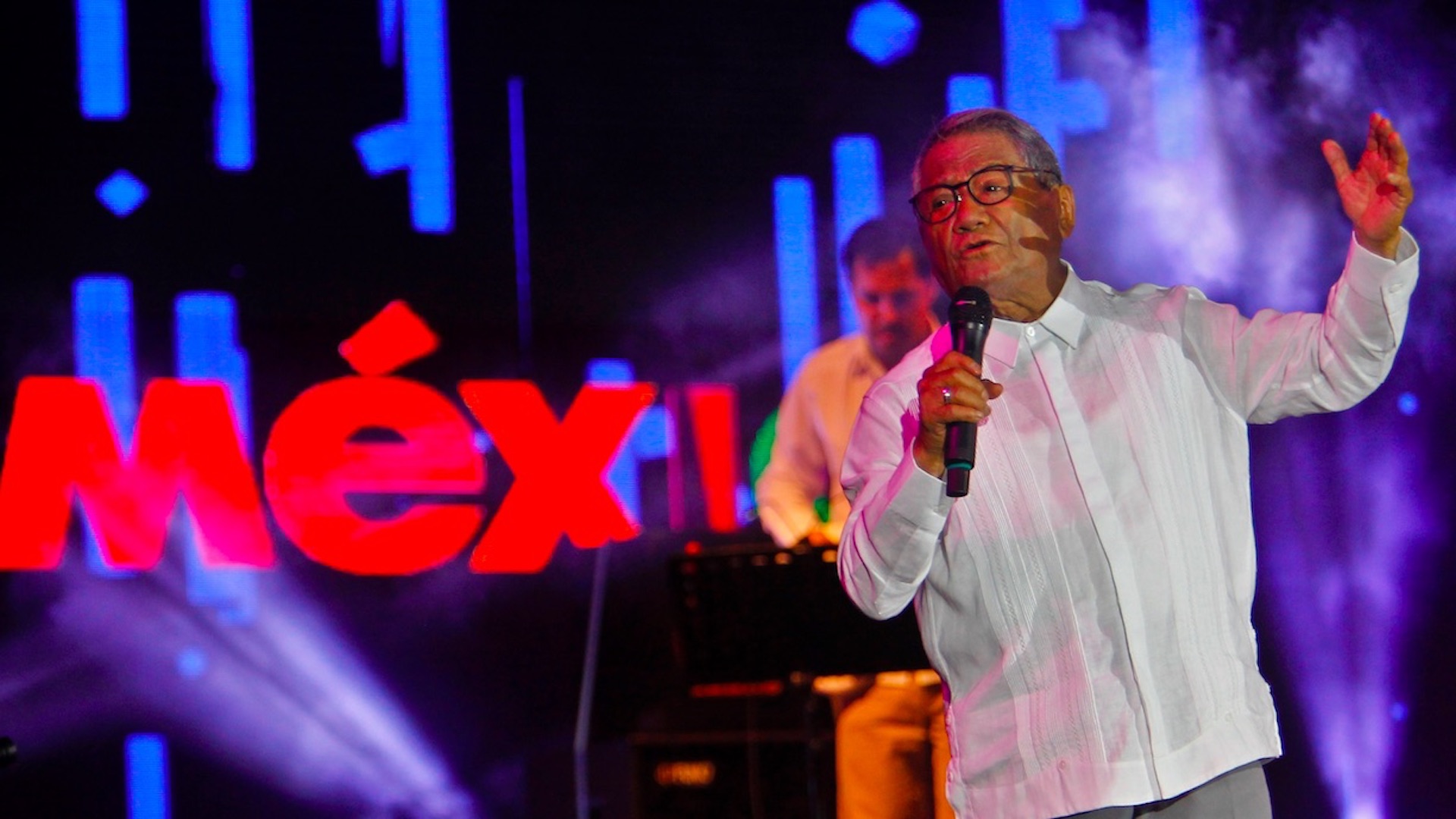 Nicaragua rendirá homenaje a Armando Manzanero con concierto en Plaza de la Revolución