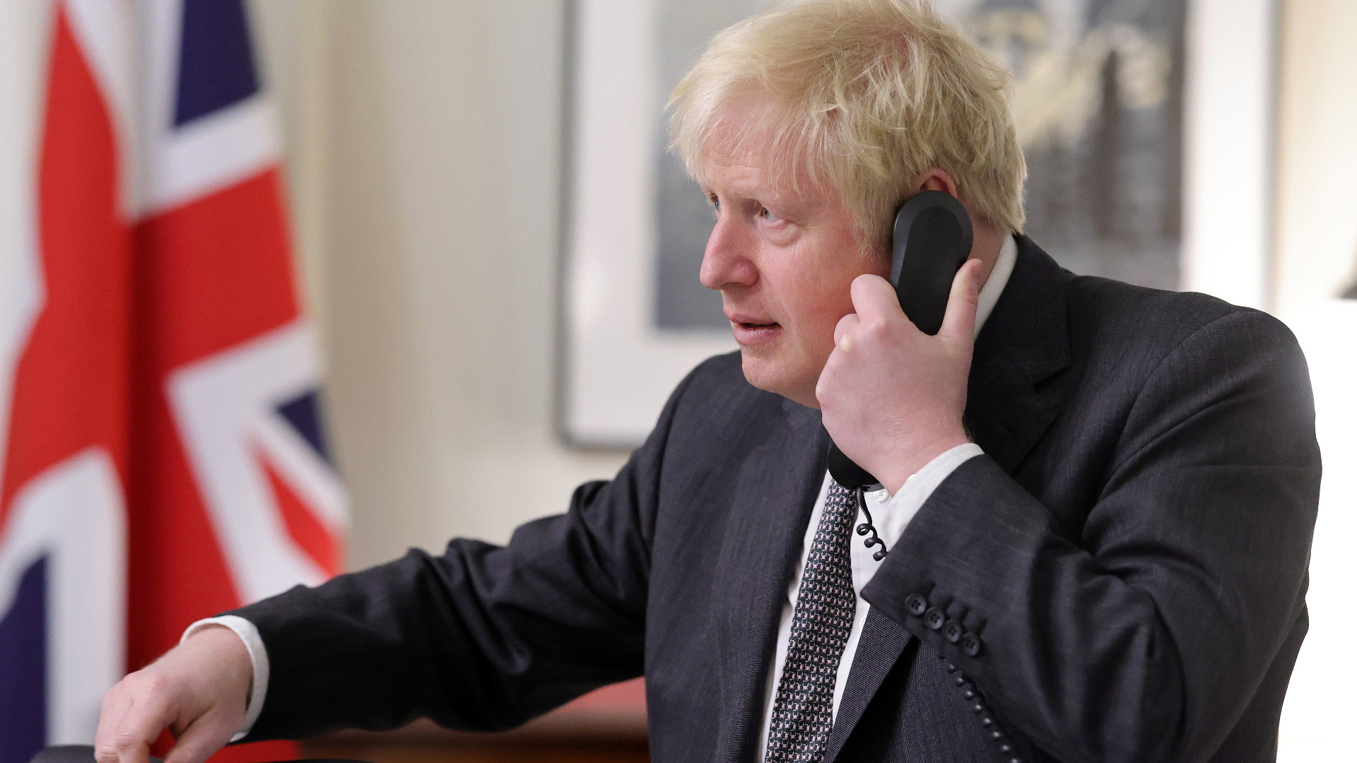 Duque de Edimburgo, institución vital para el equilibrio y felicidad: Johnson Duque de Edimburgo, institución vital para el equilibrio y felicidad: Johnson