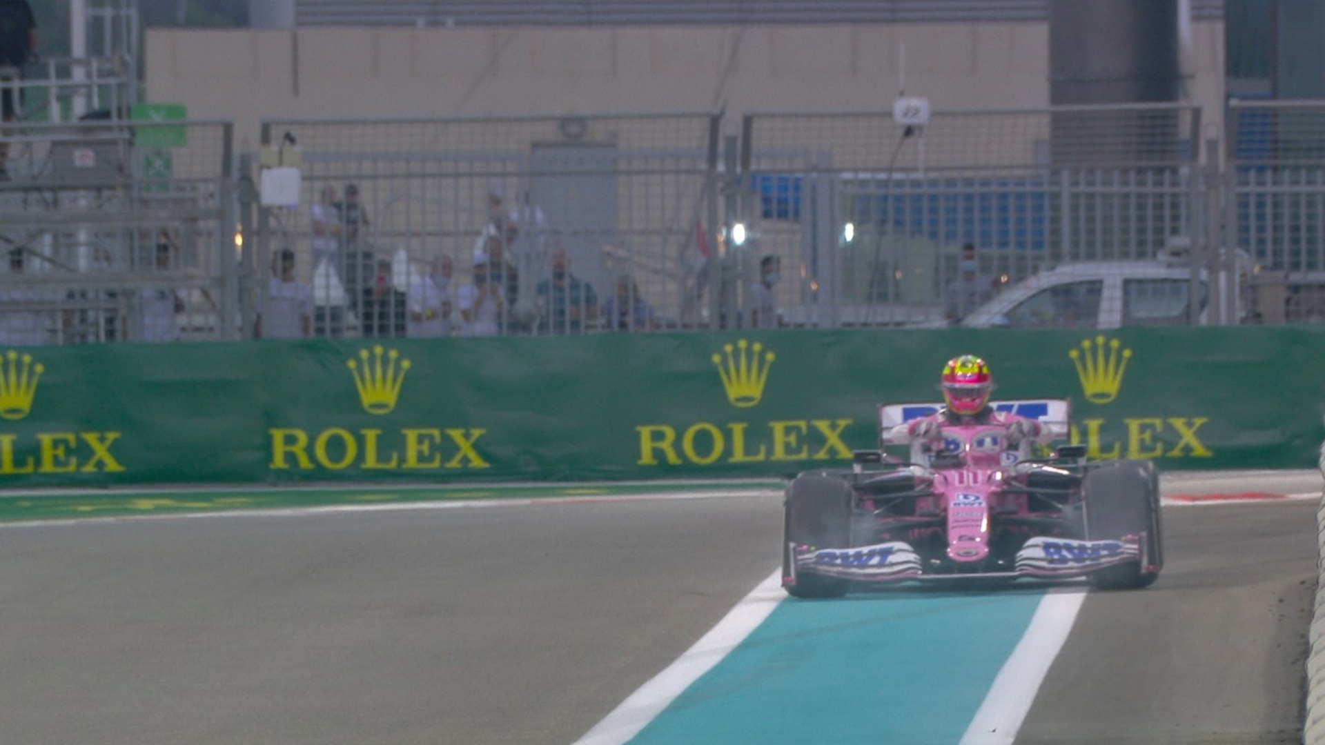 ‘Checo’ Pérez abandona Gran Premio de Abu Dabi en su última carrera con Racing Point