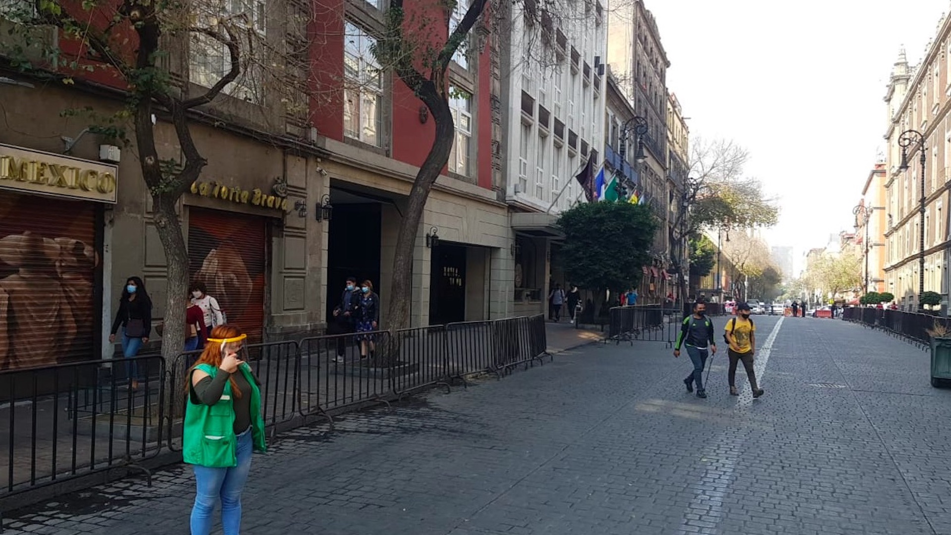 El miércoles, en México se registraron 11 mil 653 nuevos casos y 816 defunciones por COVID-19 El miércoles, en México se registraron 11 mil 653 nuevos casos y 816 defunciones por COVID-19