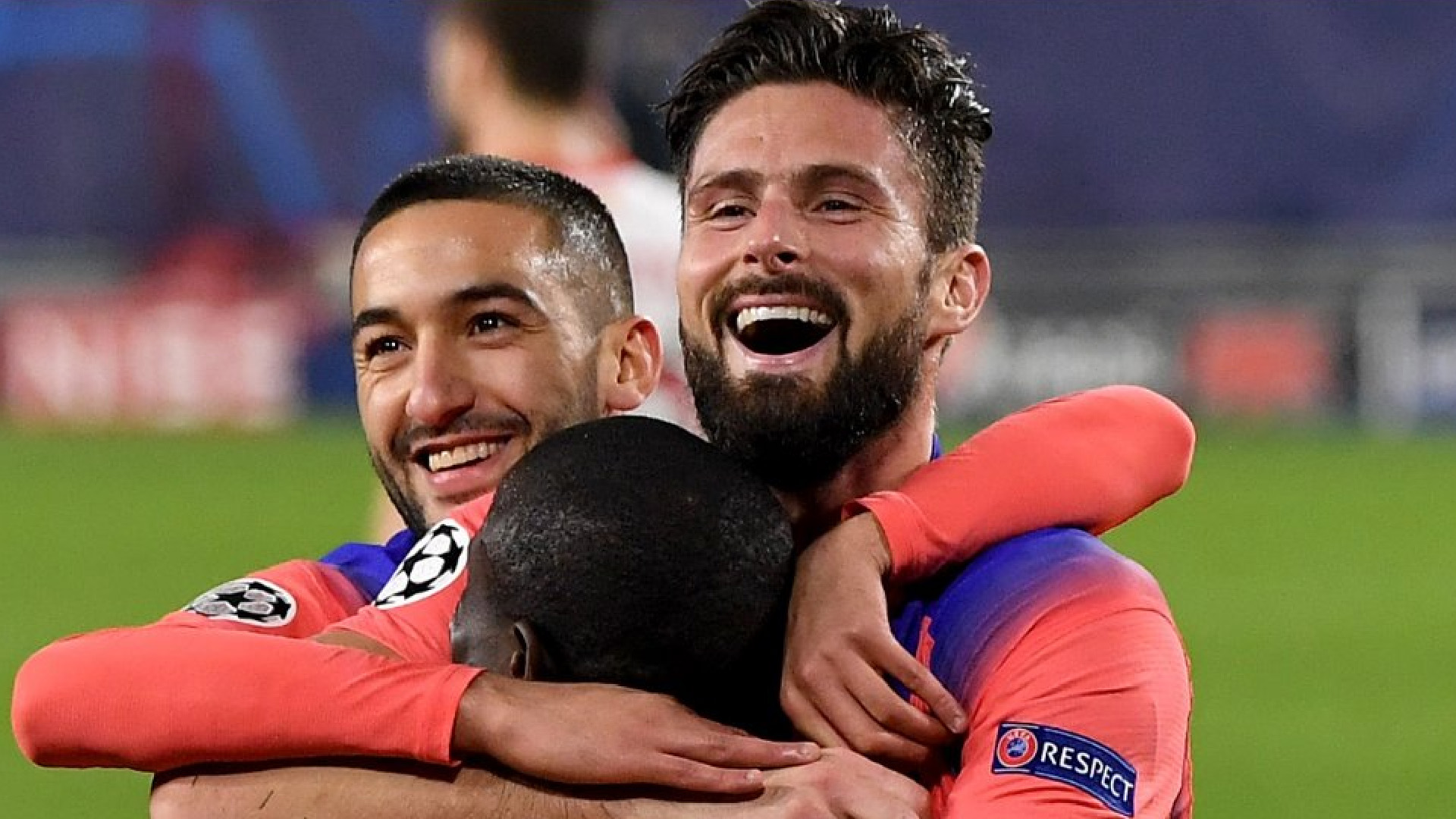 Chelsea se clasifica a octavos de la Champions con cuatro goles de Giroud ante Sevilla