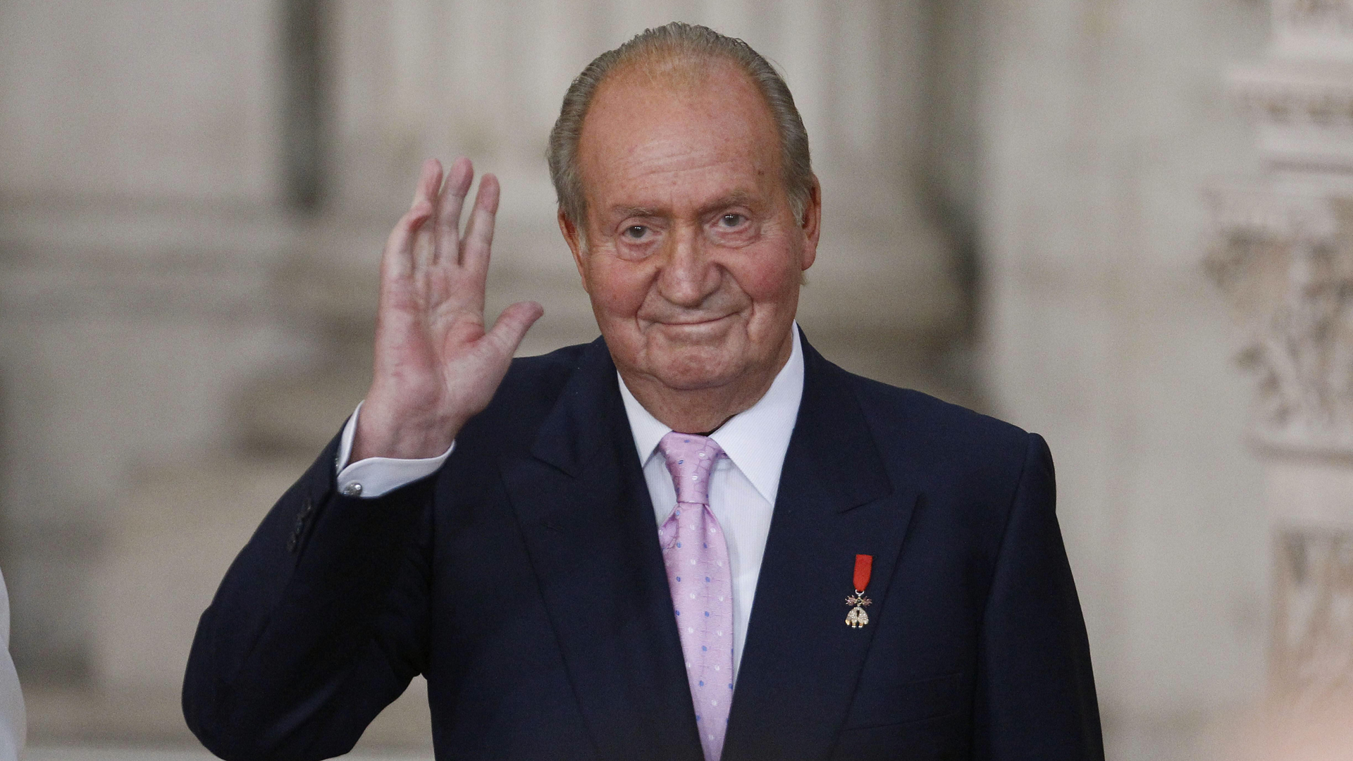 Rey Juan Carlos abona en España deuda de 678 mde por ‘regalo’ de empresario mexicano