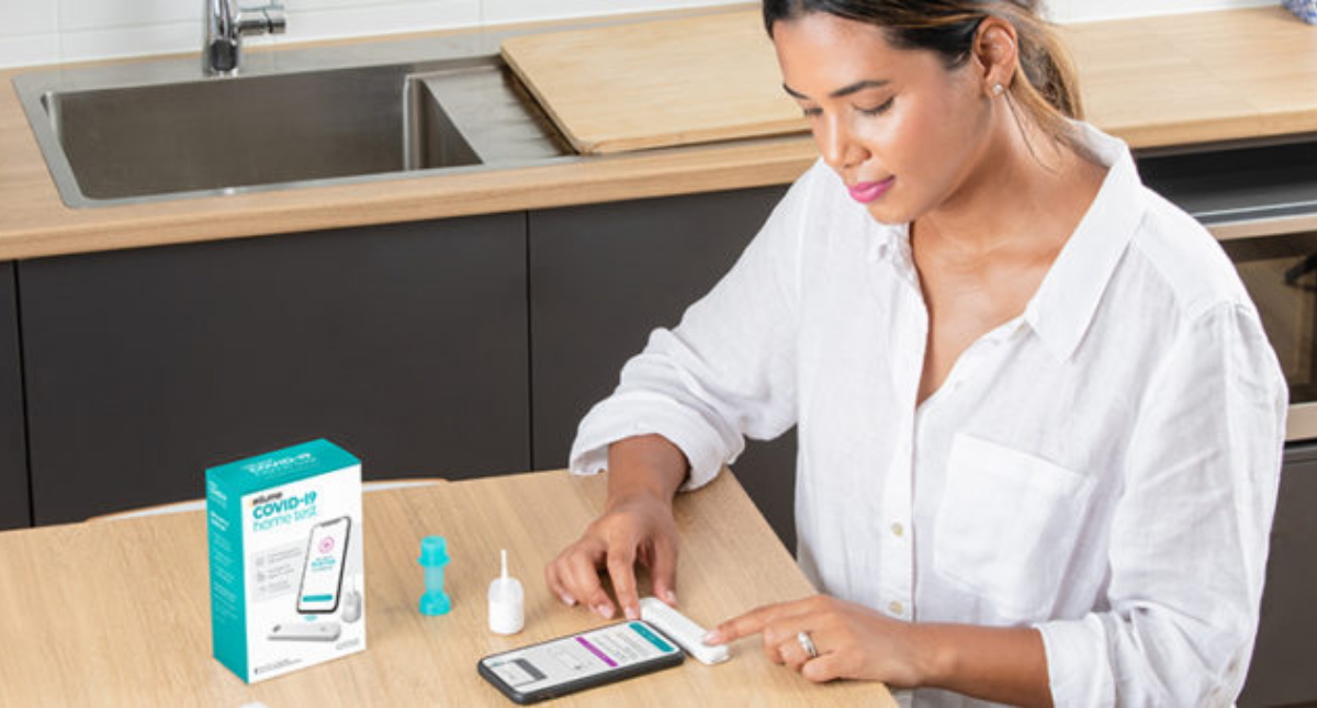 EE.UU. aprueba la primera prueba de COVID-19 completamente casera