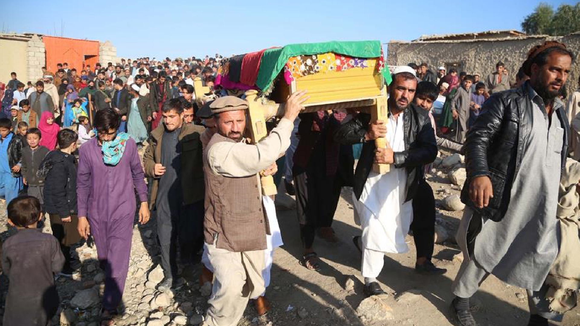 Estado Islámico asesina a periodista afgana Malala Maiwand y su conductor - estado-islamico-reivindica-asesinato-contra-periodista-afgana-malala-maiwand-y-su-conductor-foto-efe