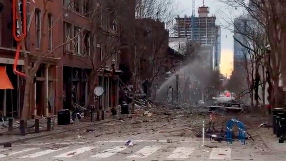 Autoridades de EE.UU. creen que explosión en Nashville pudo ser un acto suicida