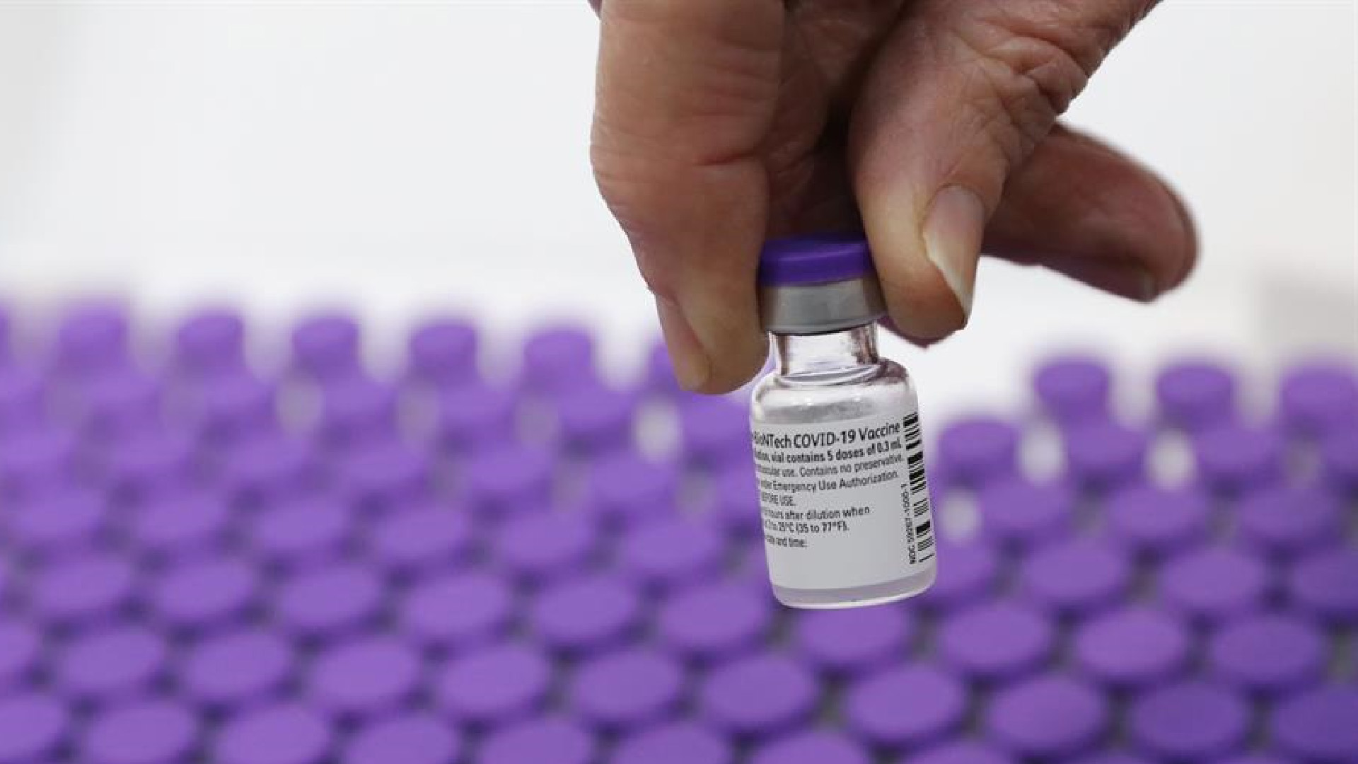 Israel aprueba nuevo confinamiento, el tercero desde marzo cuando comenzó la pandemia del COVID-19