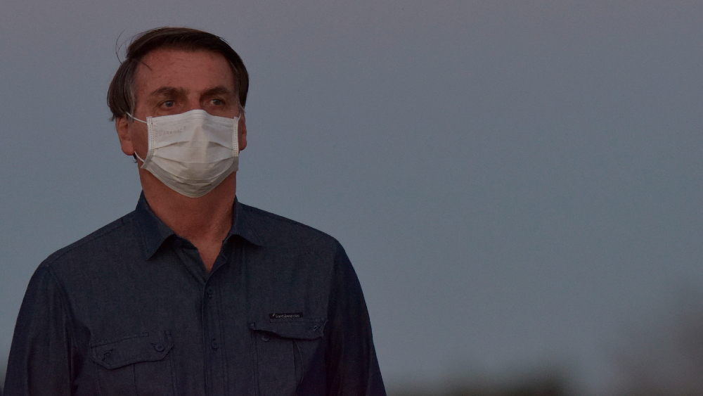 Bolsonaro insiste en que quien contrajo COVID-19 no debería vacunarse