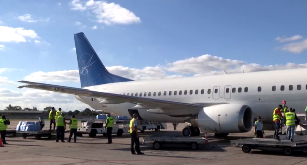 Cuba recibe donativo de material sanitario desde EE.UU.