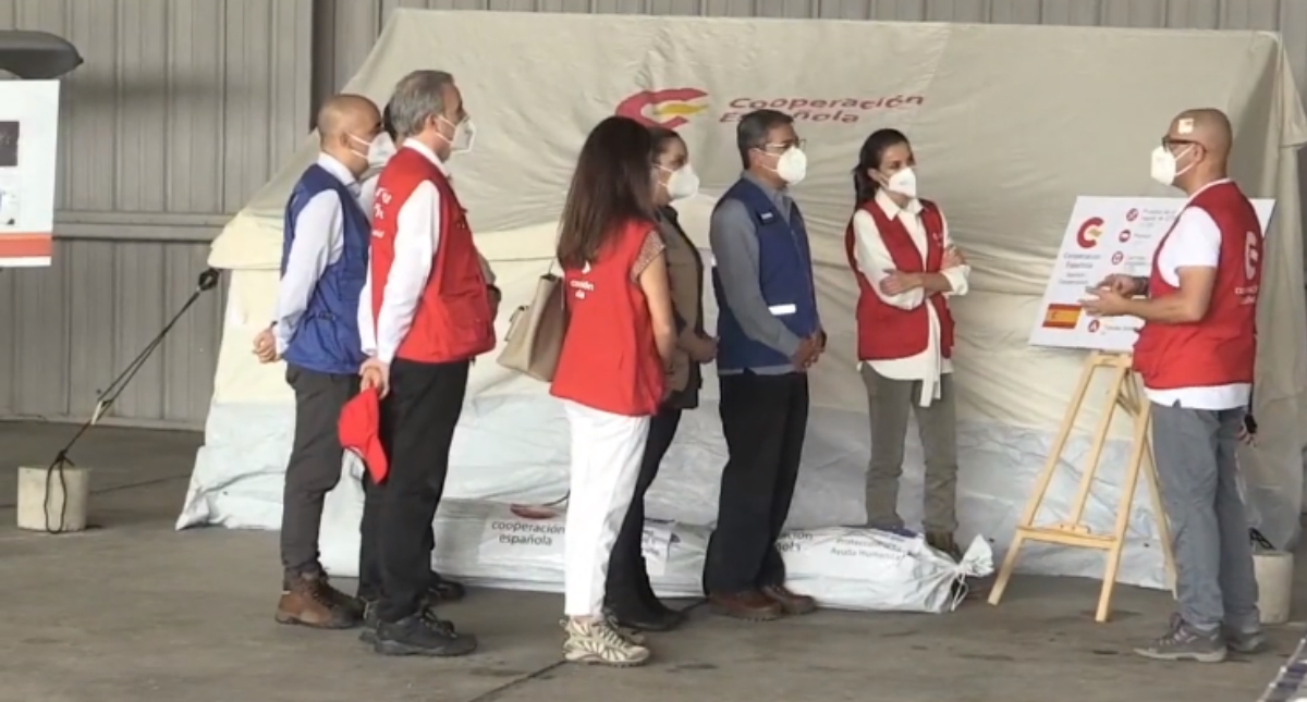 La reina Letizia se adentra en la Honduras más castigada por los huracanes