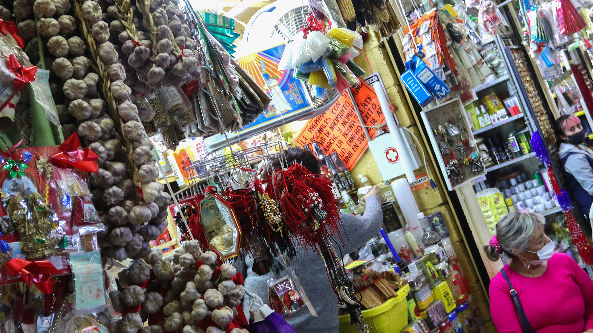 SAT ya permite facturar trabajos de hechicería