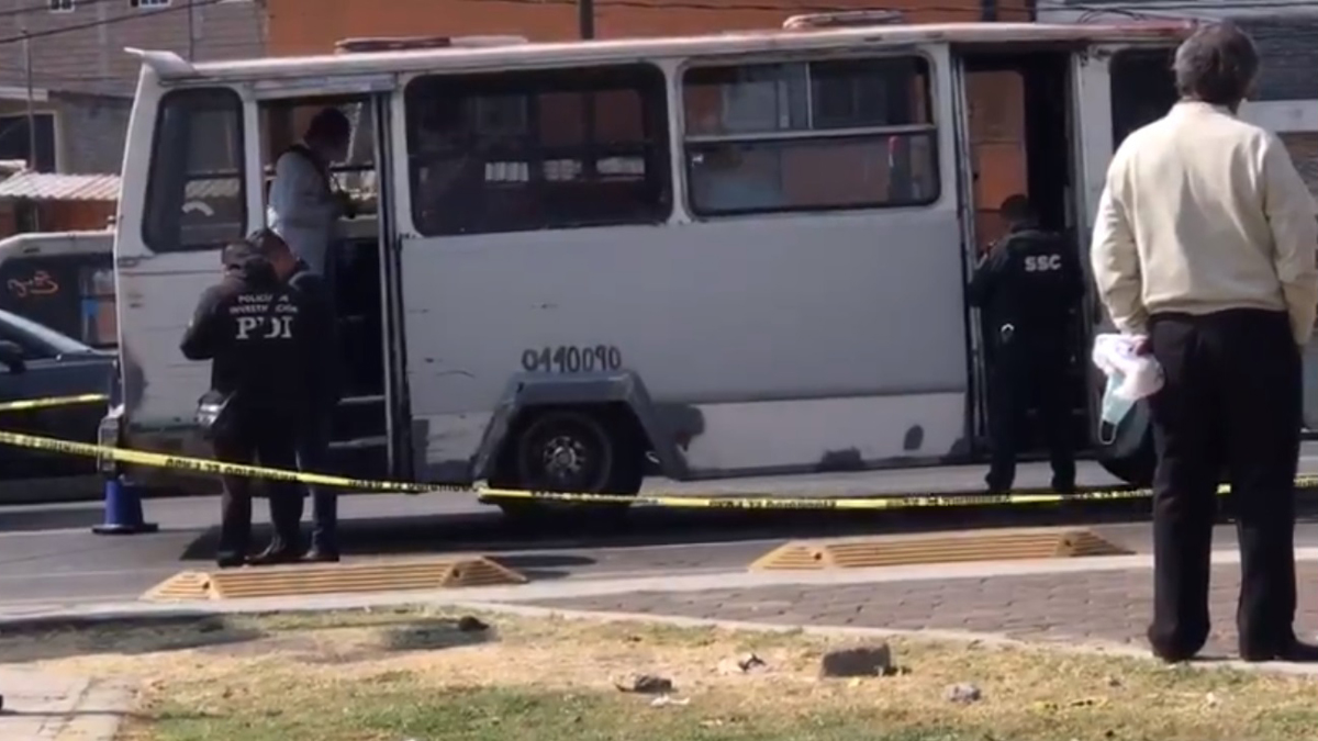 Asesina pasajera de microbús en Tláhuac a presunto ladrón - microbus-en-el-que-pasajera-abatio-a-presunto-ladron