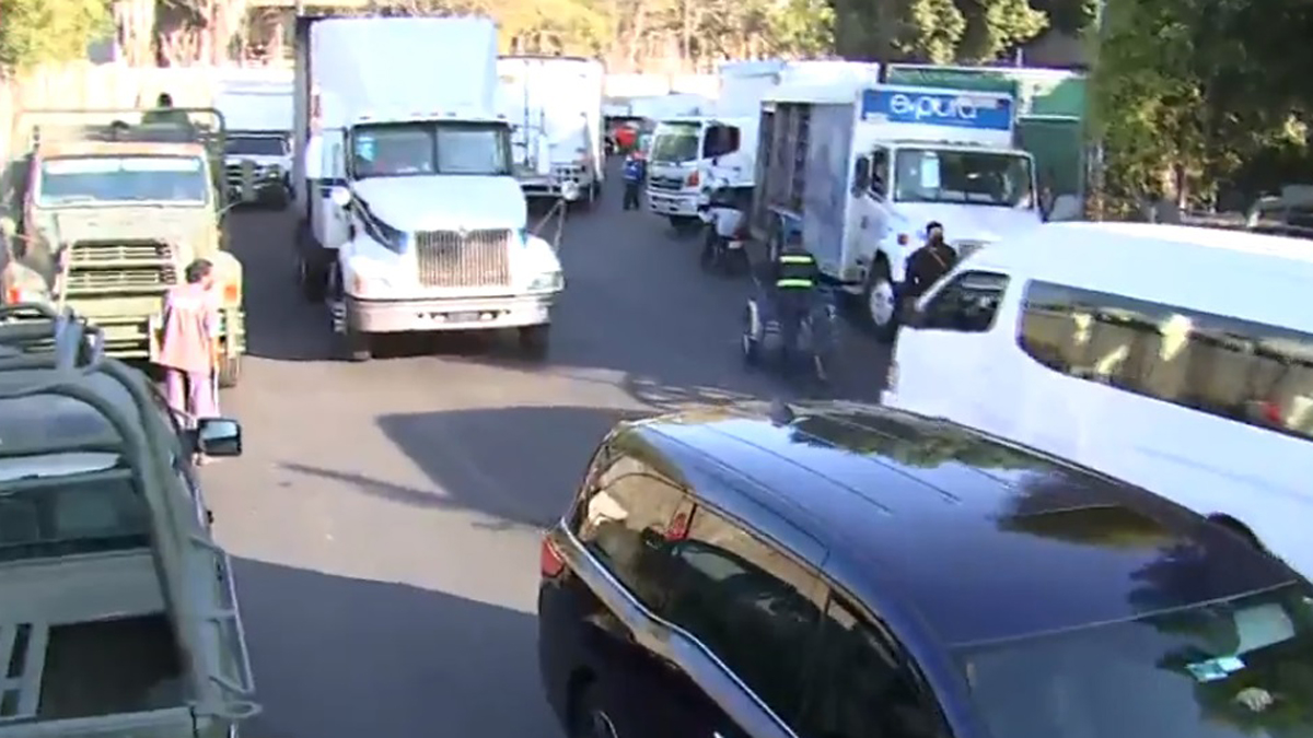 Realizan en AICM simulacro de recepción de vacuna contra COVID-19 - movilizacion-de-sedena-en-aicm-por-simulacro-de-recepcion-de-vacunas