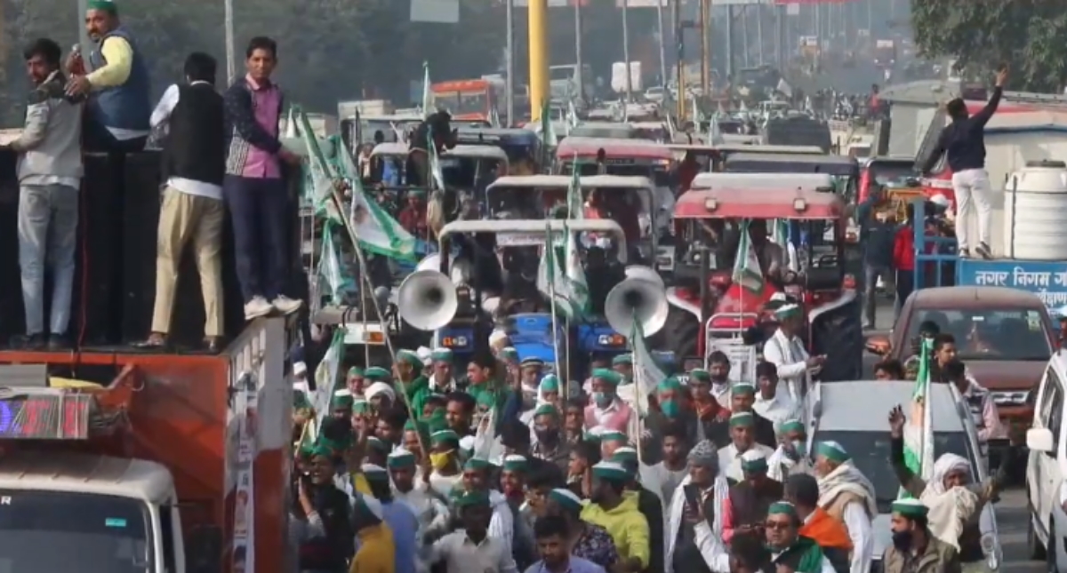 Miles de campesinos cumplen 25 días de protesta acampados en Nueva Delhi Miles de campesinos cumplen 25 días de protesta acampados en Nueva Delhi