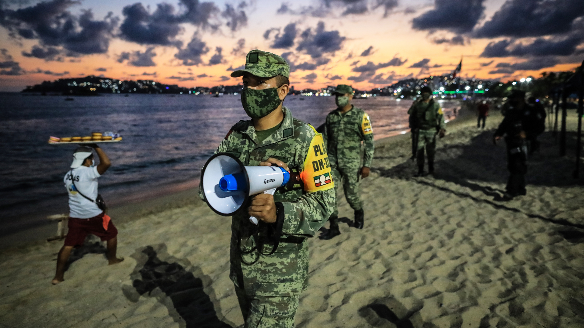 Aplican operativo en Guerrero por cierre de playas ante COVID-19