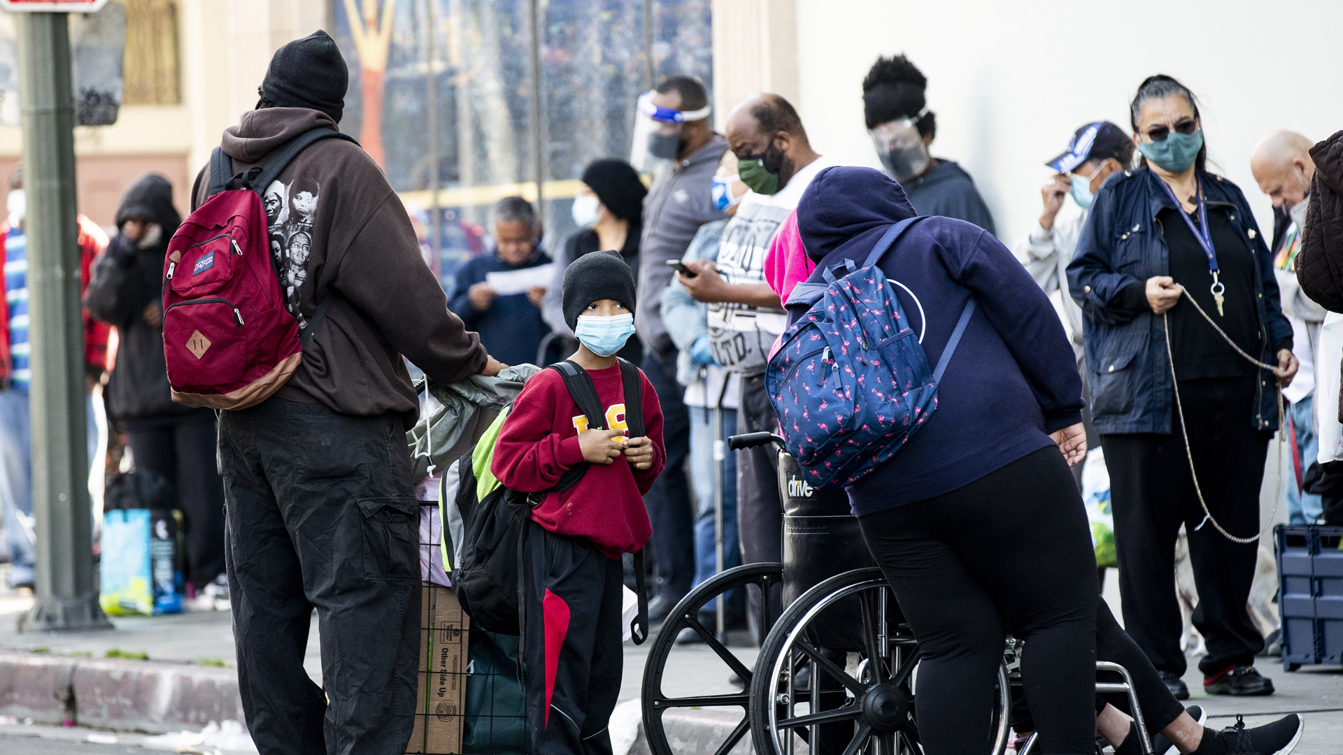 California, EE.UU., es epicentro mundial de la pandemia de COVID-19 California, EE.UU., es epicentro mundial de la pandemia de COVID-19