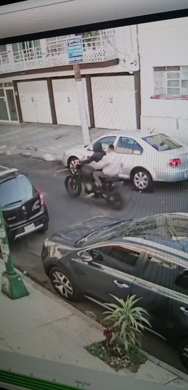 Motociclistas balean a sujeto en la colonia Narvarte de la CDMX - tajin-cumbres-de-maltrata-balacera-cdmx-2