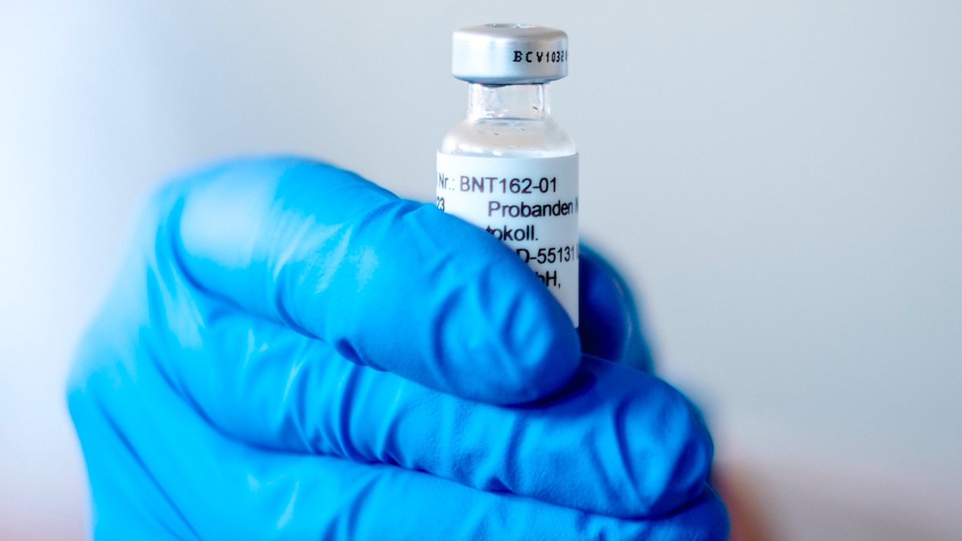 Gobierno de Trump se negó cuando Pfizer le ofreció dosis adicionales de su vacuna contra COVID-19; ahora podría no recibir suficientes dosis