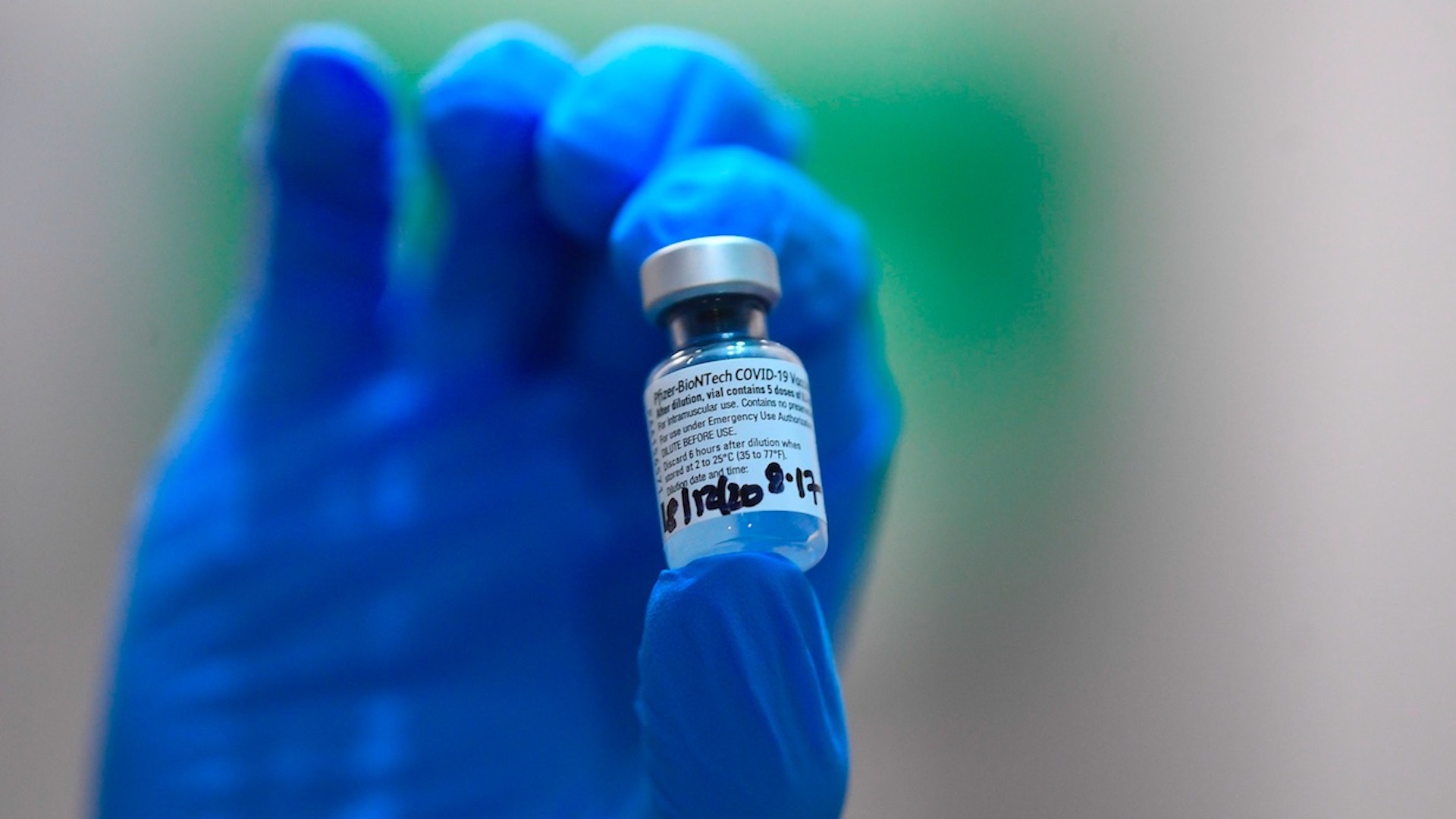 México realizará el primer pedido de vacunas contra COVID-19 a Pfizer, afirma SRE