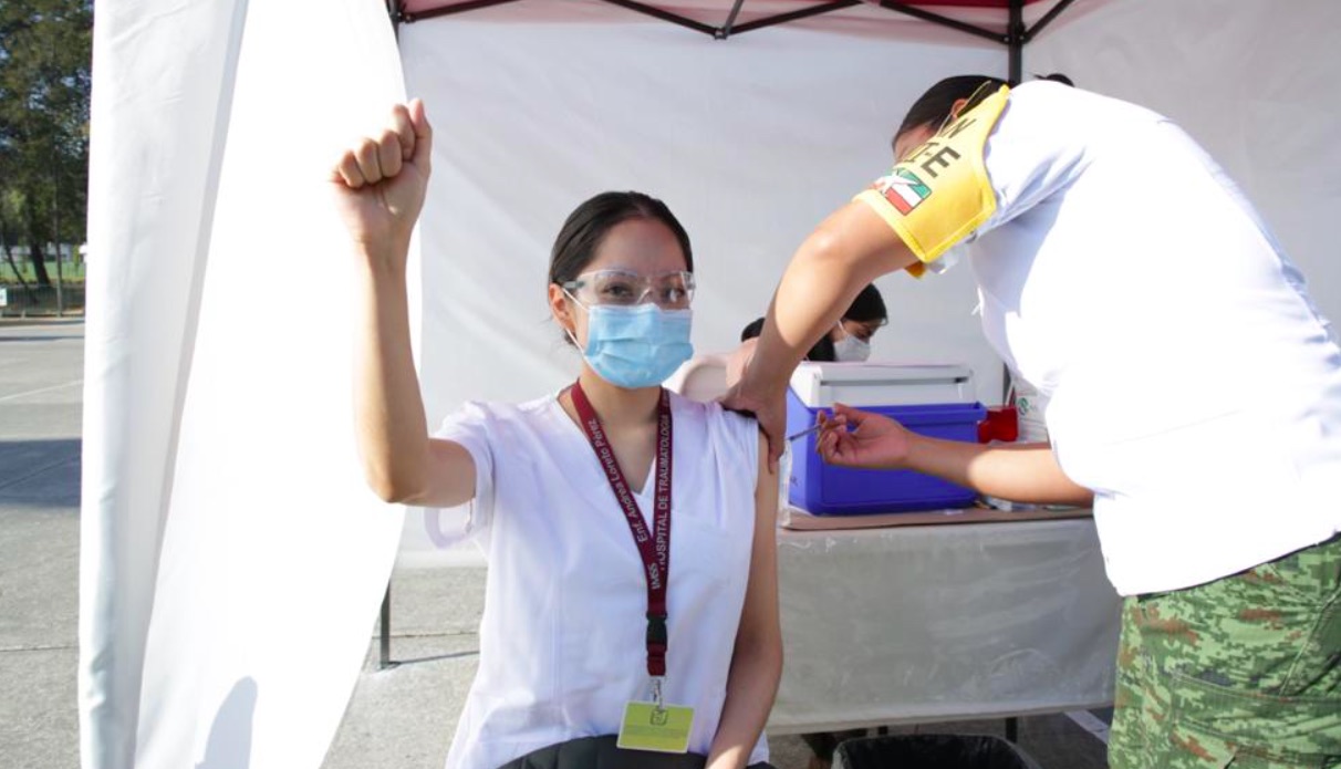 México ha recibido 53 mil 625 dosis de vacuna de Pfizer contra el COVID-19; se han vacunado 24 mil 998 personas