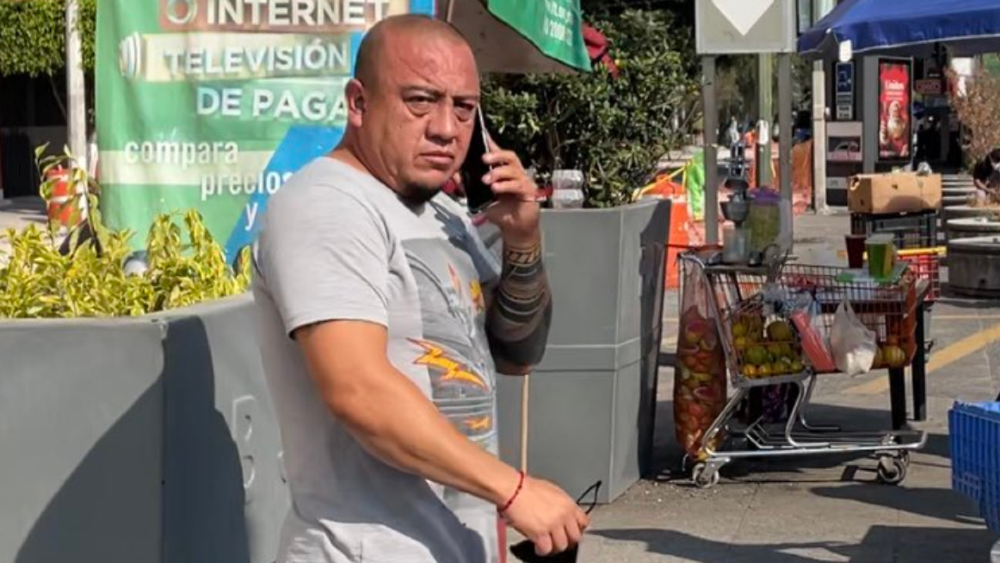 “Llegaron a invadir”: ambulantes agreden a menor de edad discapacitado en Metro Zapata; hay un detenido