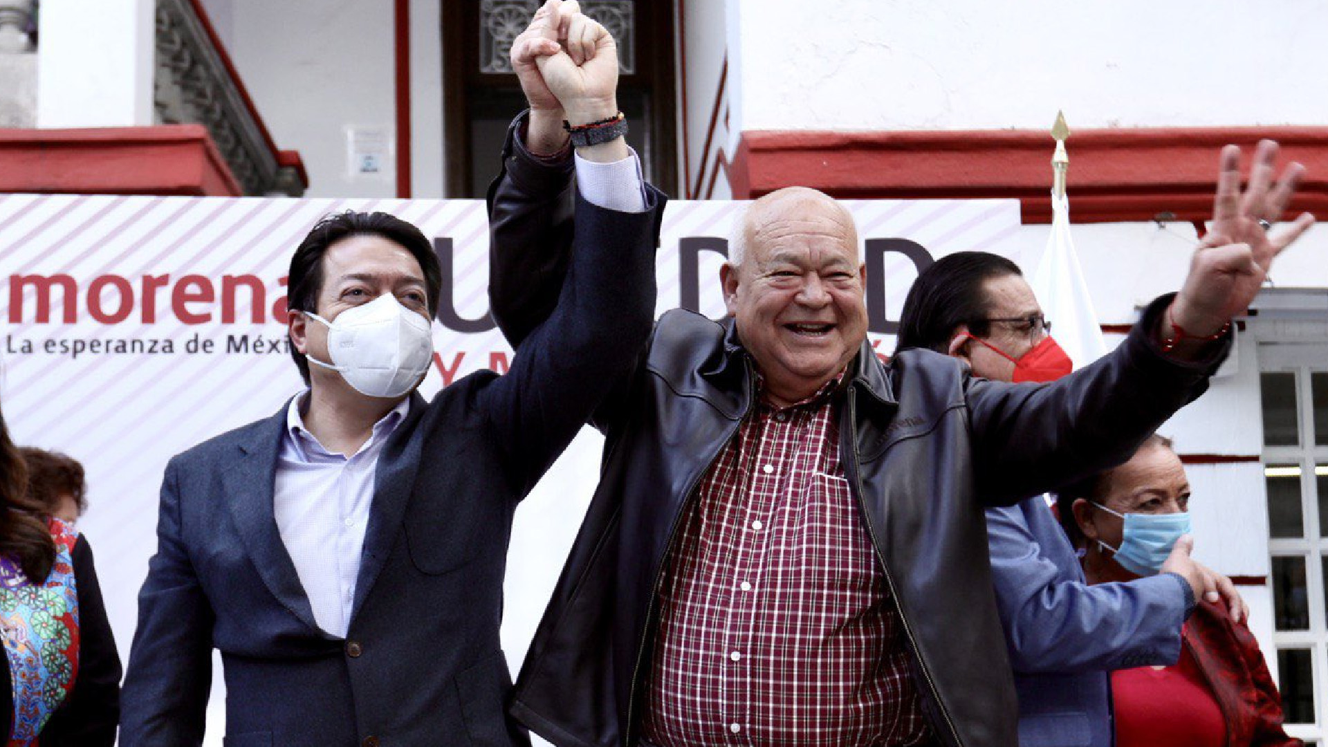 Víctor Castro gana encuesta de Morena y va por la gubernatura de Baja California Sur