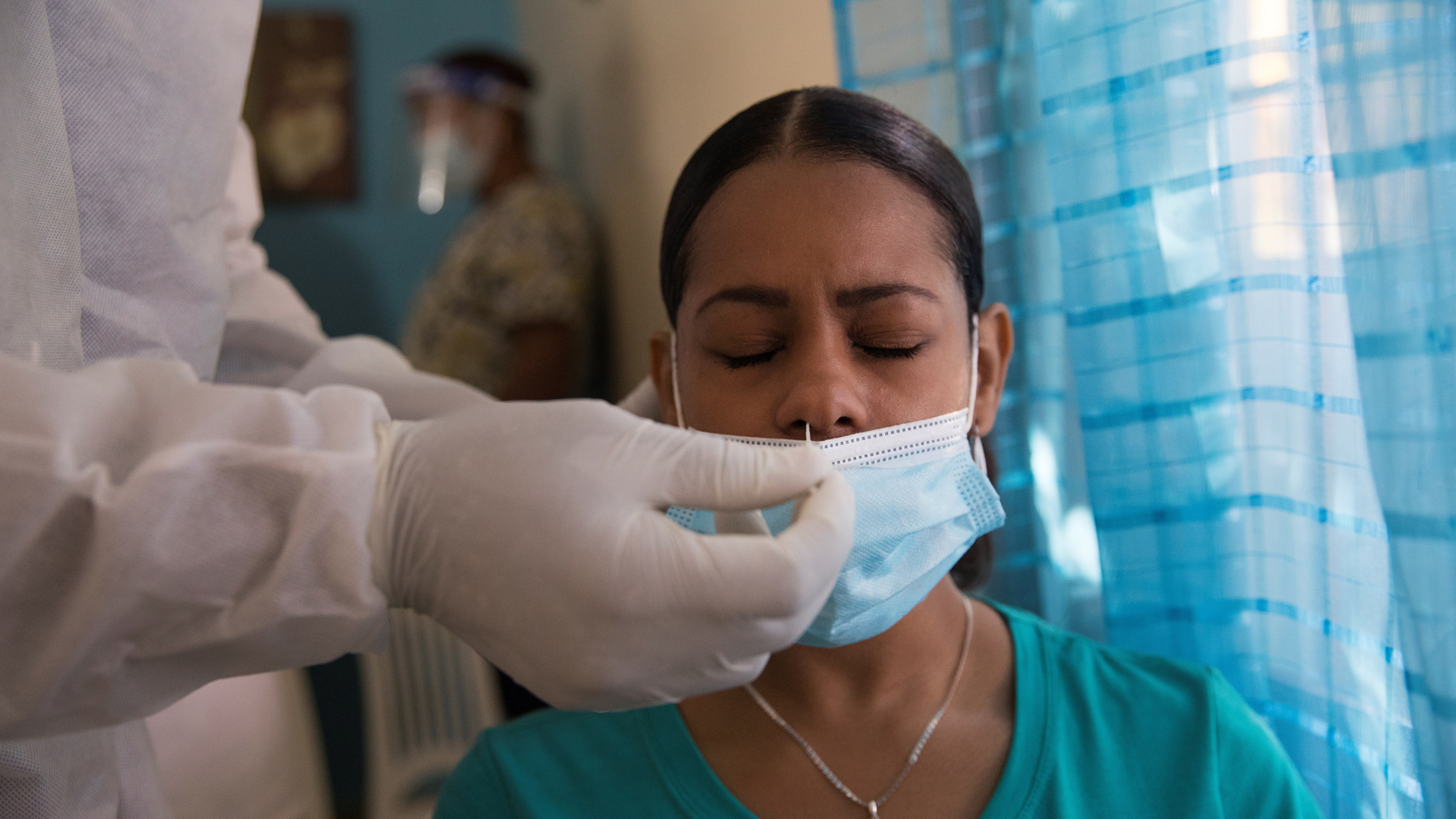 Casos globales de COVID-19 suben a 96 millones, con casi 60 millones de vacunados Casos globales de COVID-19 suben a 96 millones, con casi 60 millones de vacunados