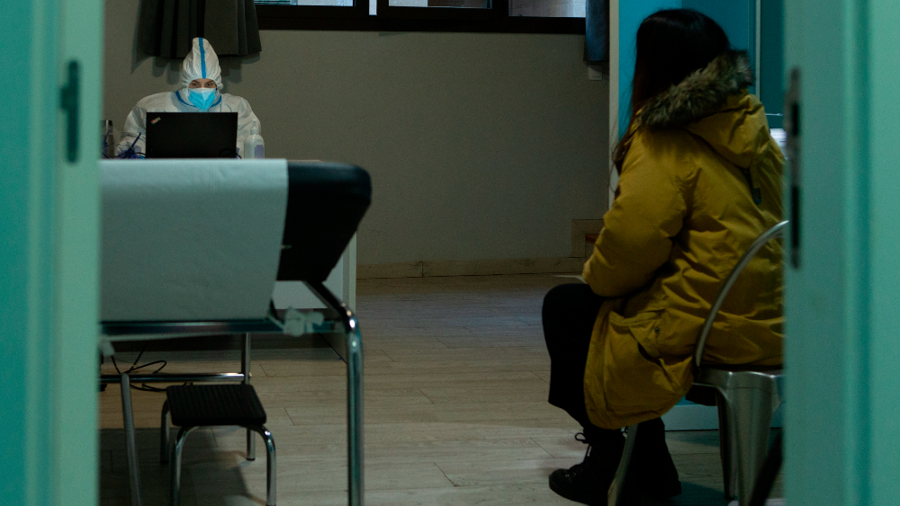 Casos de coronavirus se disparan en España tras vacaciones navideñas