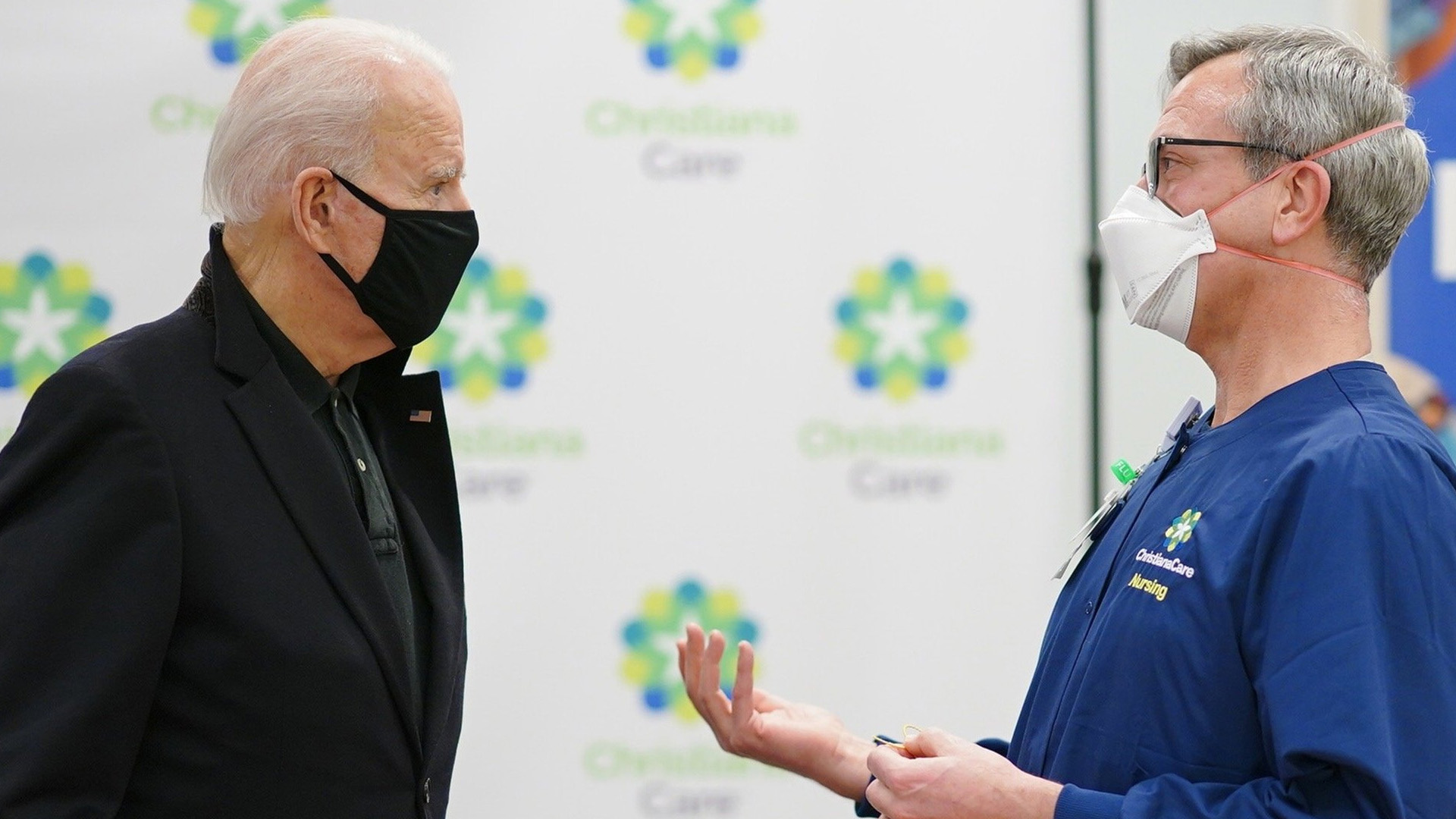 Estados Unidos podría alcanzar las 600 mil muertes por COVID-19, advierte Joe Biden