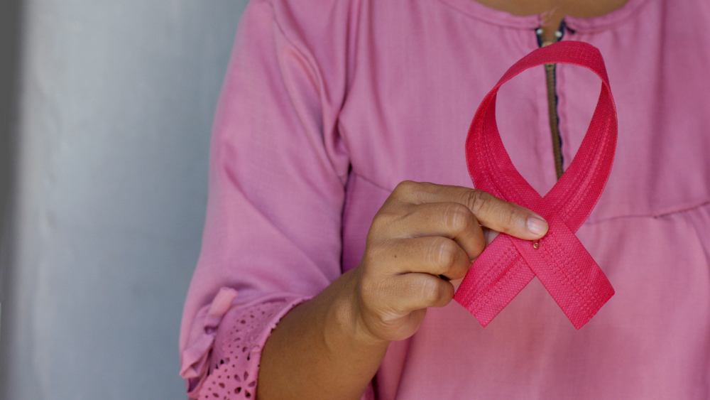 Hallan en las hormonas masculinas una posible clave contra el cáncer de mama