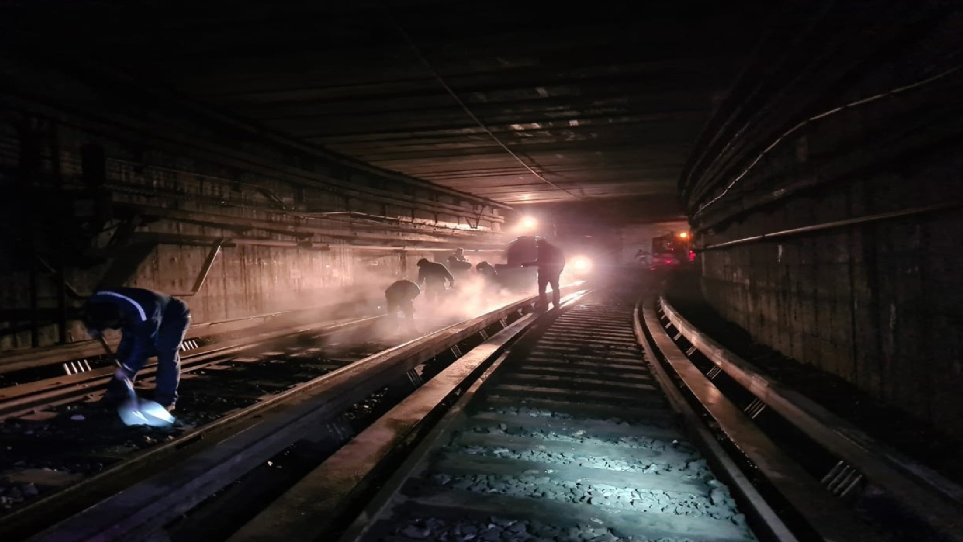 Con 10 trenes, Línea 1 del Metro reanudará operaciones este lunes