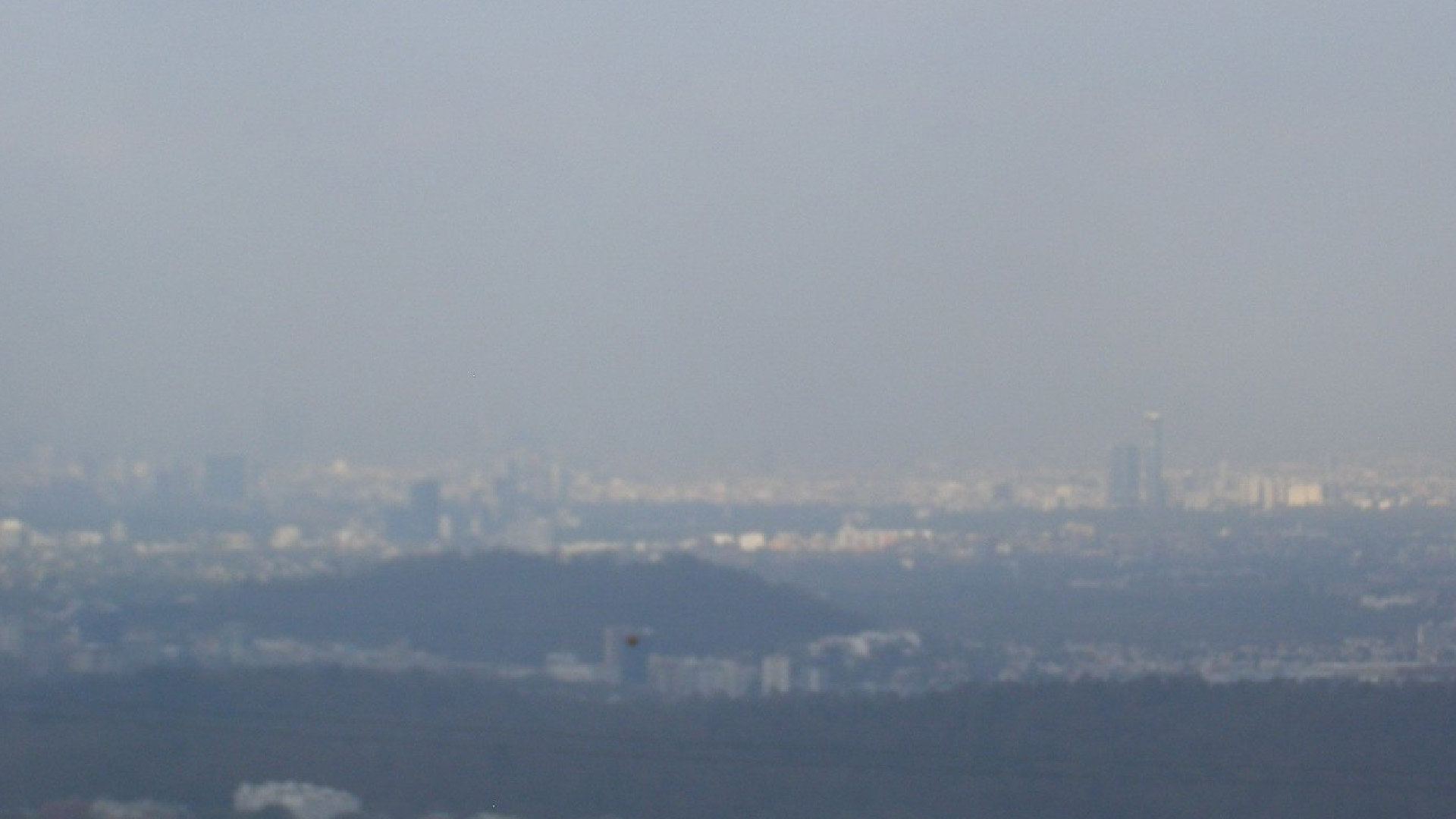 Confinamiento rebajó contaminación del aire menos de lo esperado: estudio