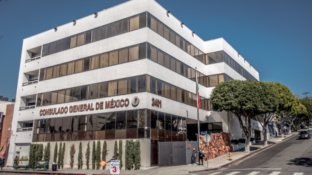 México dialogará con EE.UU. para solucionar despido de empleados consulares