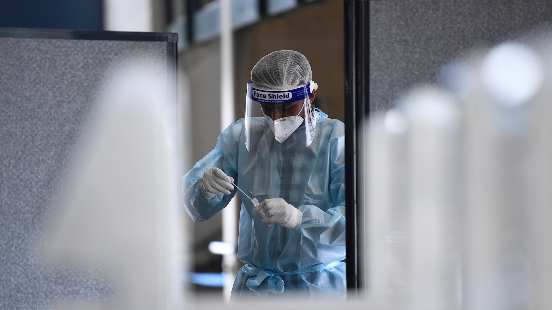 Las muertes en el mundo por COVID-19 alcanzan los 2 millones