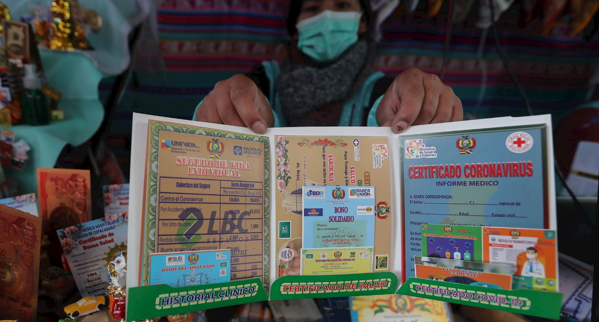 Bolivianos celebran tradicional feria de la abundancia pese a pandemia - covid-19-bolivia-festejos-2